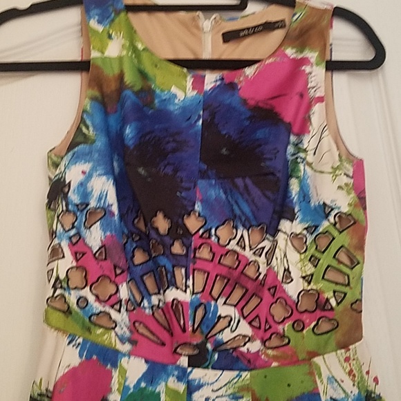 Colorful Boutique Dress - Picture 2 of 3